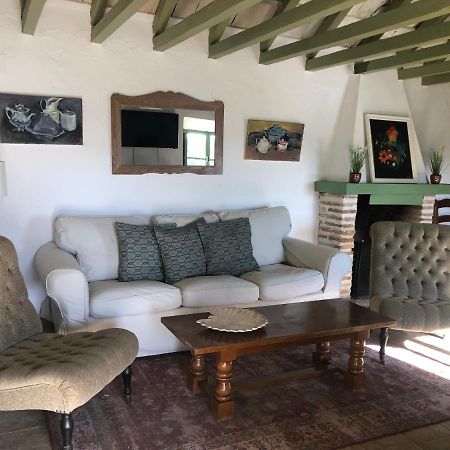 Casa Del Almezo Guest House Almodóvar del Río Eksteriør bilde