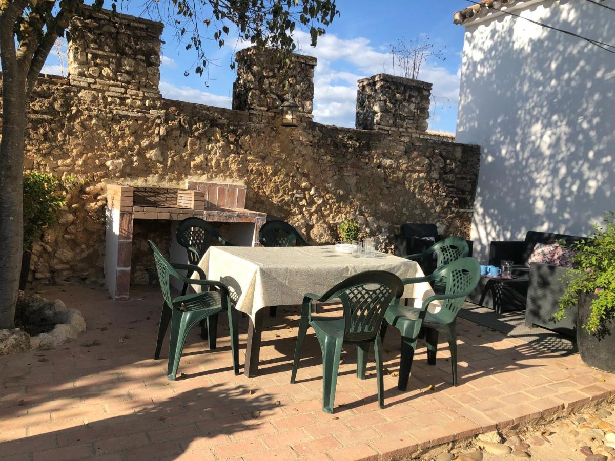 Casa Del Almezo Guest House Almodóvar del Río Eksteriør bilde